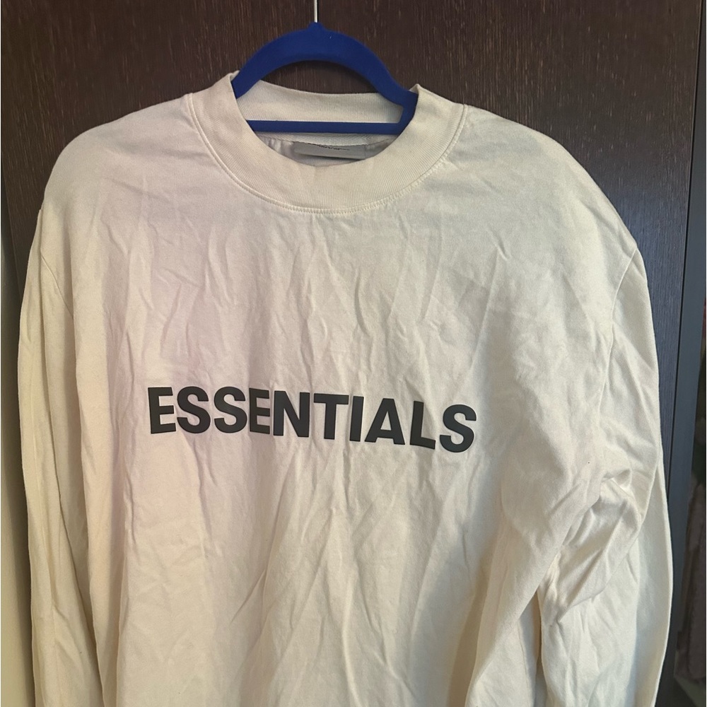 FOG fear of God Essentials cream long sleeve tee